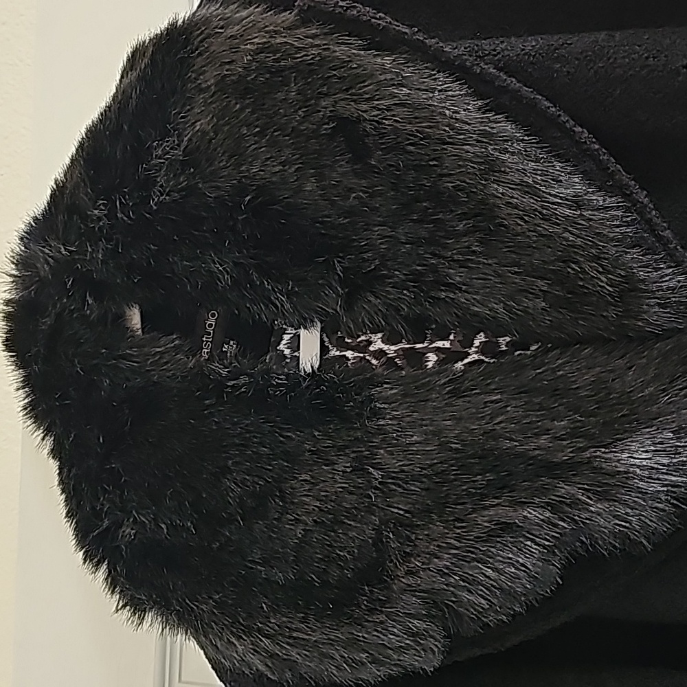 Winter Coat - Picture 5 of 10
